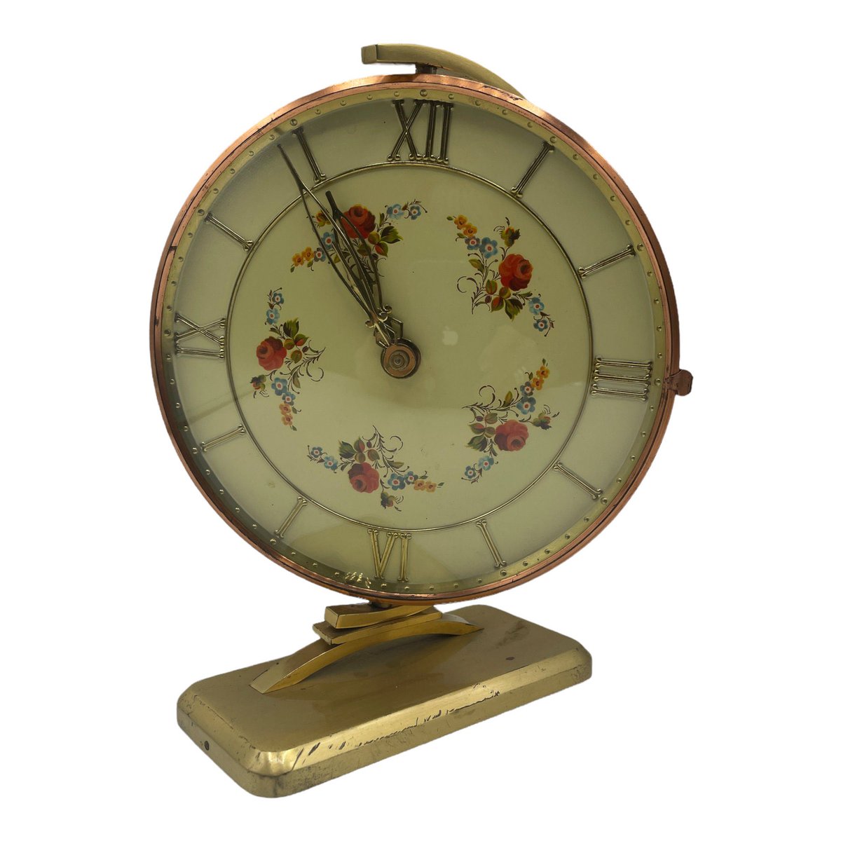 MerrilyVerilyVi's tweet image. Excited to share this item from my # by etsy shop: Vintage Table Clock, Brass Clock on a Swivel Frame, Flower Dial, Old Clock Shelf Decor, Wind Up Clock, Non Working, Needs Repair Clock Parts #clockdecor #oldclocks #roundclock #tableclock etsy.me/3aP8ND1
