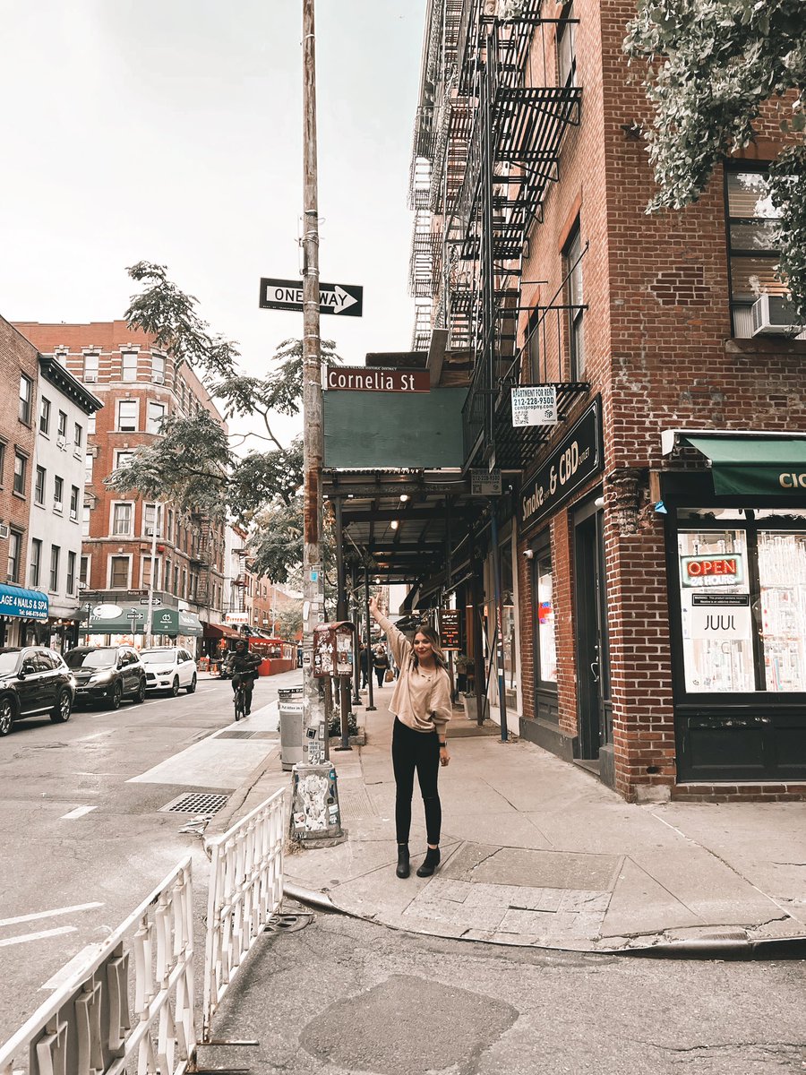 _kaysayyy's tweet photo. @oneswiftlover I’d never walk Cornelia Street again 💖 https://t.co/5FRPrhj6ao