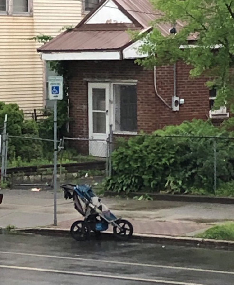 TwoButtonsDeep's tweet photo. Itโs time for our weekly roundup of the worst park jobs around the Capital Region... Which one takes the honor?
Tag us in bad park jobs you find for a chance to be featured every Sunday on #TwoButtonsDeep https://t.co/QGNKQlwuig