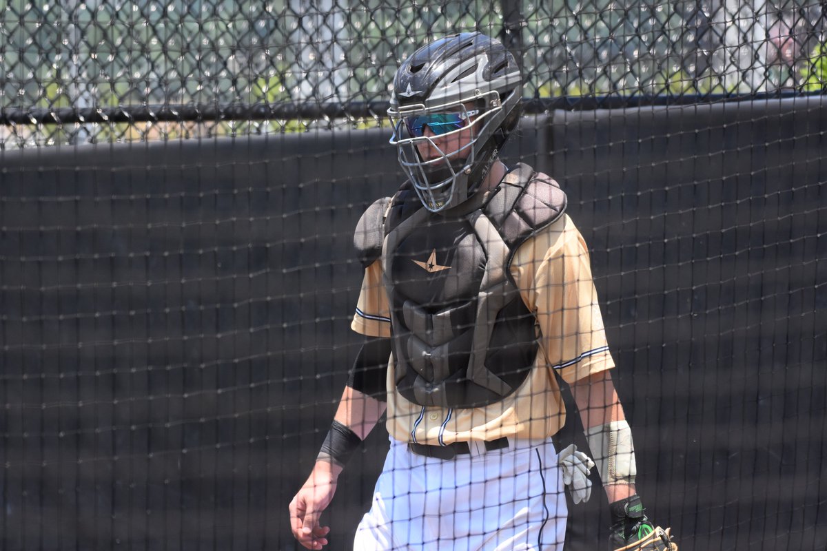 thecoachbull's tweet photo. Just a normal summer afternoon at the ballpark for @BraylanB4. Took some BP, stretched out the arm, and caught some pens. #AttackTheDay #BeASteak https://t.co/oPQHE1wkJL