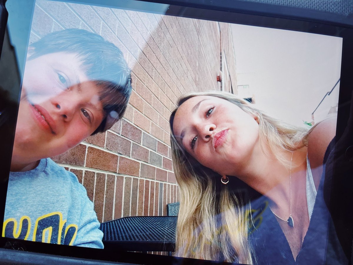 maya sagen tweet media