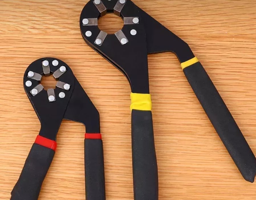 Zhou Zhimei on Twitter "Adjustable clamp wrench universal clamp tool