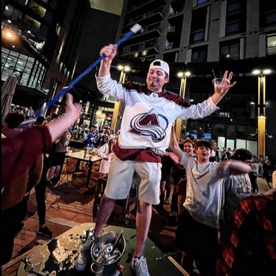 JasonZegan92's tweet photo. #NewProfilePic 🧹🧹🧹🧹 https://t.co/txUzqZkKu2