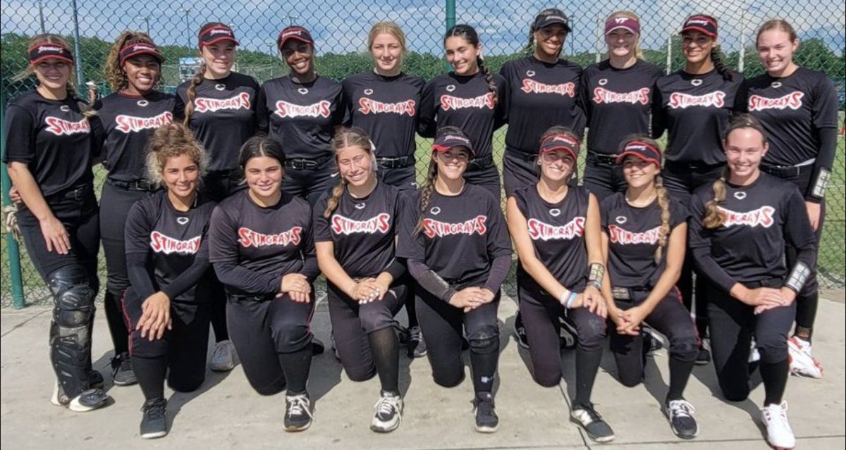 4th place in PGF Show Me the Money 18U, great start to the season!! This group is special, they know how to have fun and ball out!!!