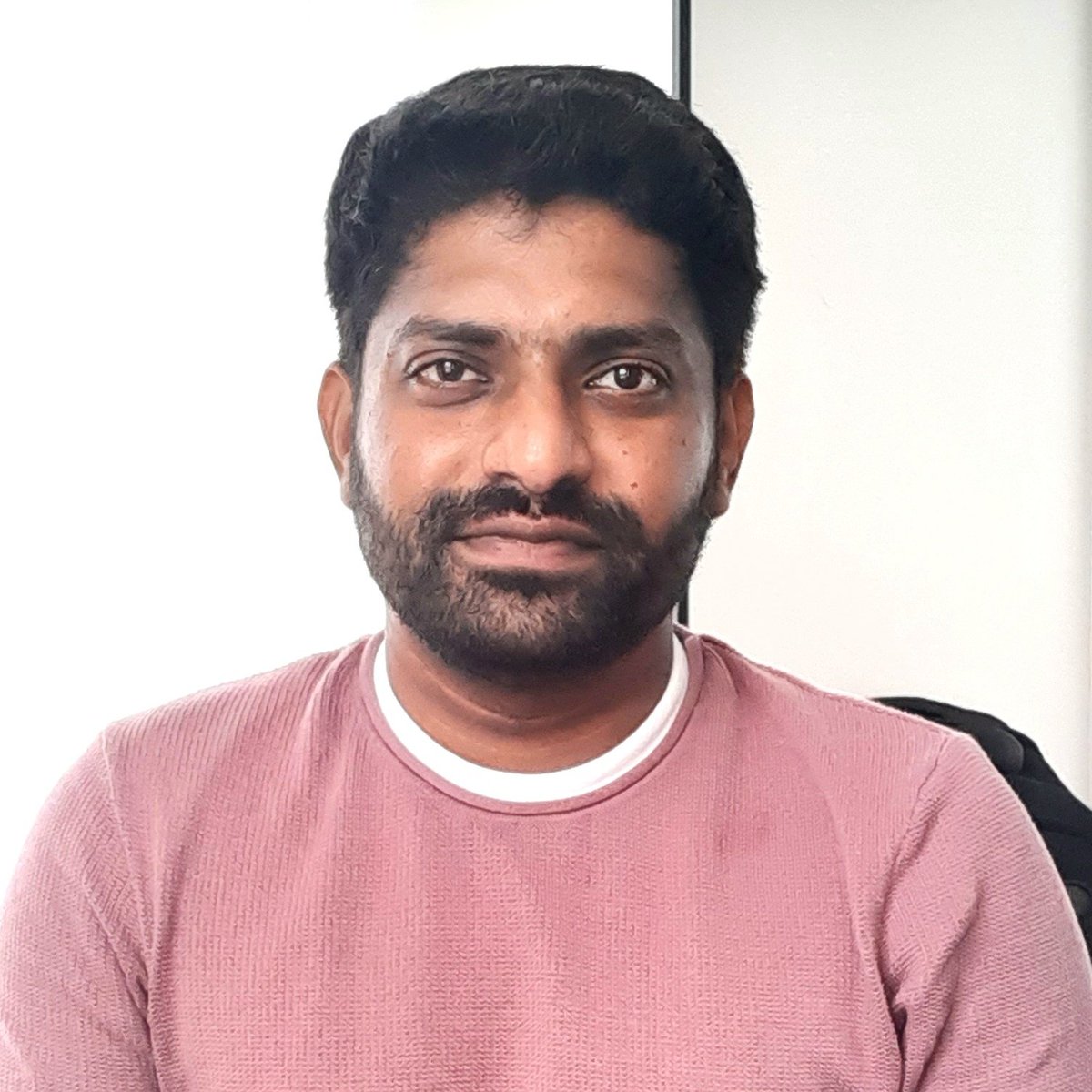 iamranaren's tweet photo. #NewProfilePic https://t.co/ZKA1J9EYLJ