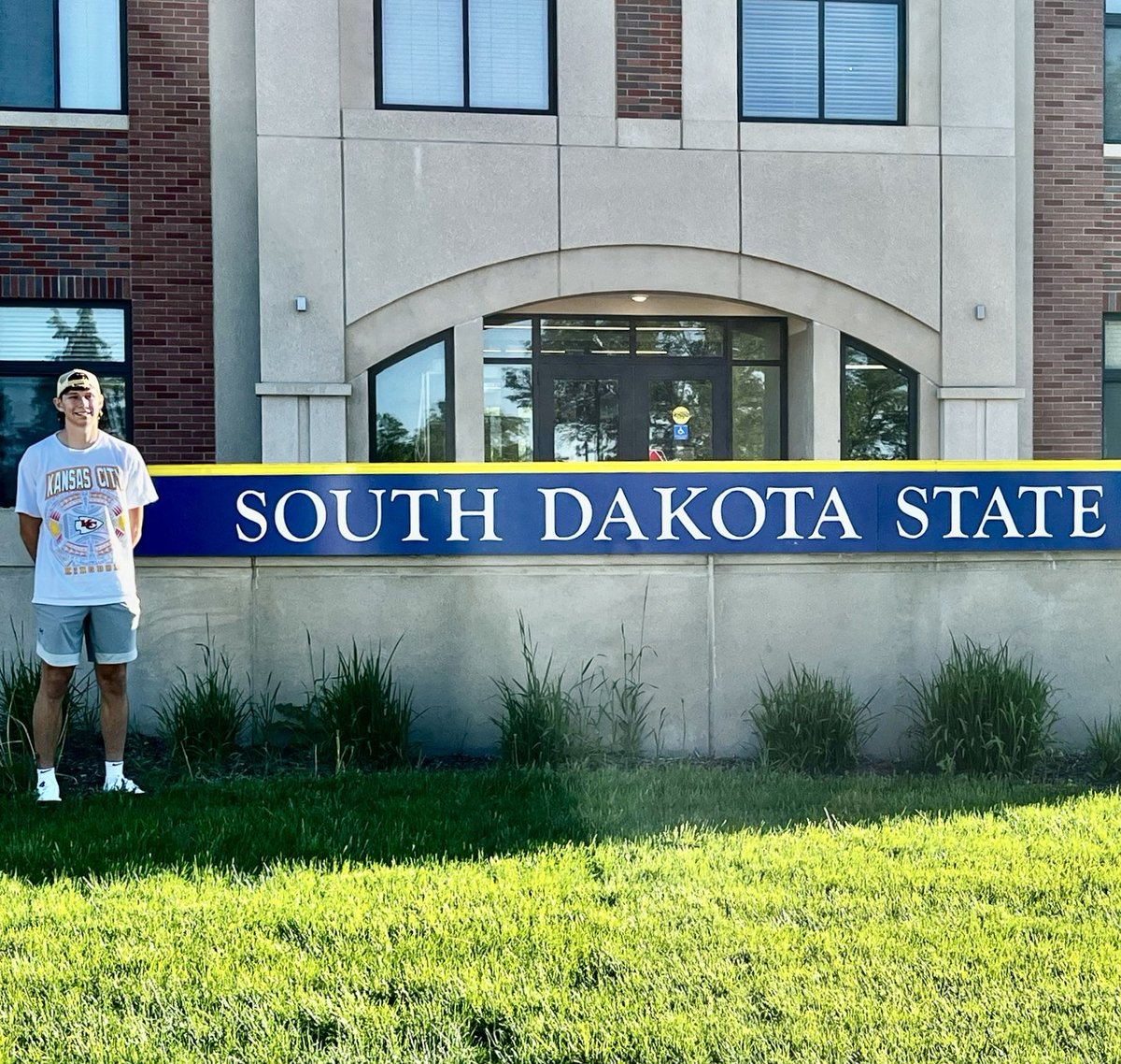 Michael Foster tweet media