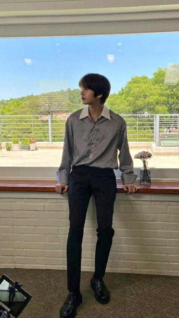 Chae__Hyungwon_'s tweet image. Adoro su estilo 💕

@OfficialMonstaX
#HYUNGWON #MBBSD #mbbselcaday #MONSTAX