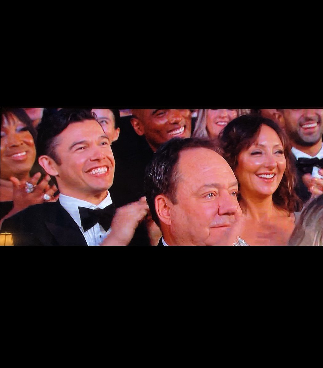 HourglassFan's tweet photo. Spotted enjoying @BillyCrystal at the #TonyAwards! #Days @PaulTelfer & #TonyNominee @carmen_cusack #FlyingOverSunset https://t.co/eVSk2qfSWw