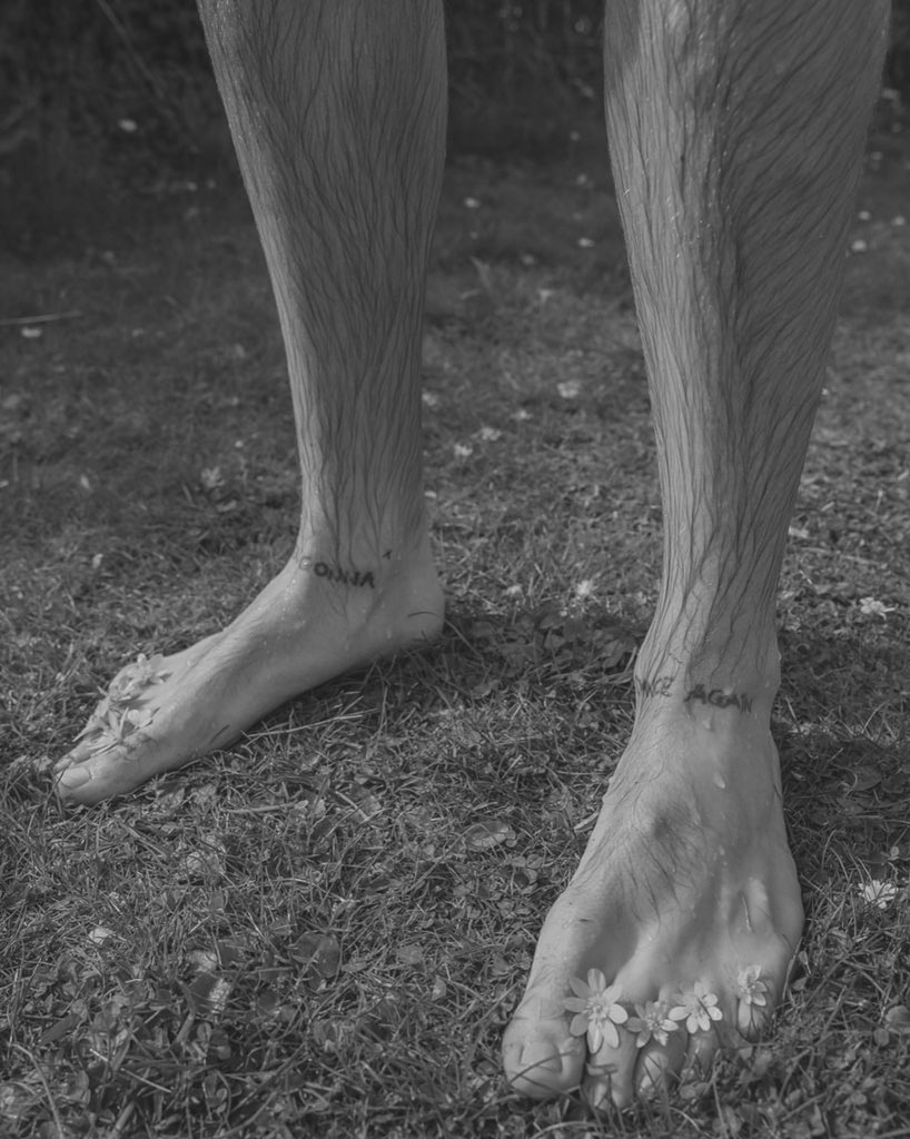 𝟎𝟐.

                        Inoubliable.