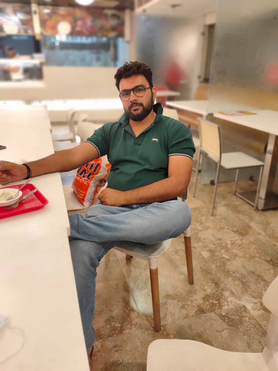 SanjayM1993's tweet photo. Enjoy the meal 😋 https://t.co/S93sII2bzN
