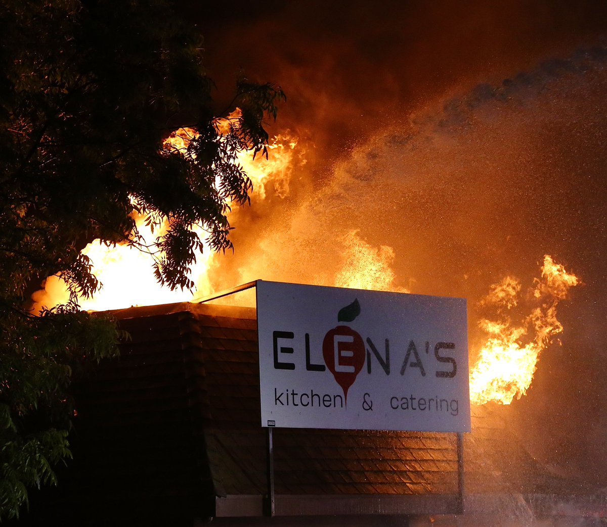 Photos from the 1st Alarm Commercial Structure Fire at Elena’s kitchen &amp; catering early this morning. <a href="/metrofirepio/">Metro Fire of Sacramento</a>