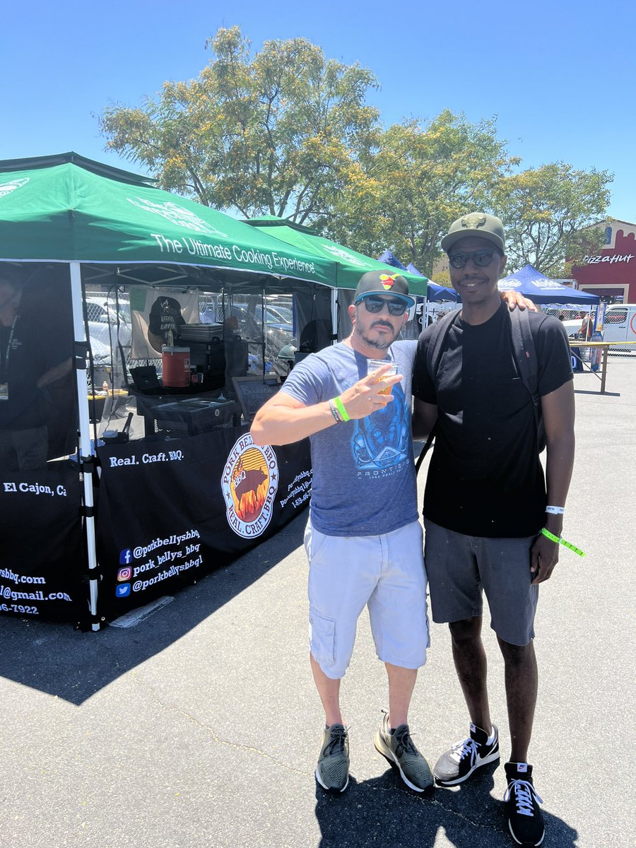 lui75zepeda's tweet photo. Had a blast at Egg Fest and with the great friends thank you Brian from West Coast BBQ Shop @KaplanandCrew @1090TheMightier @ScottKaplan @brownerspodcast @alexpadilla86 ate like there was no tomorrow #FullAsHell https://t.co/fNUB6VqzkN