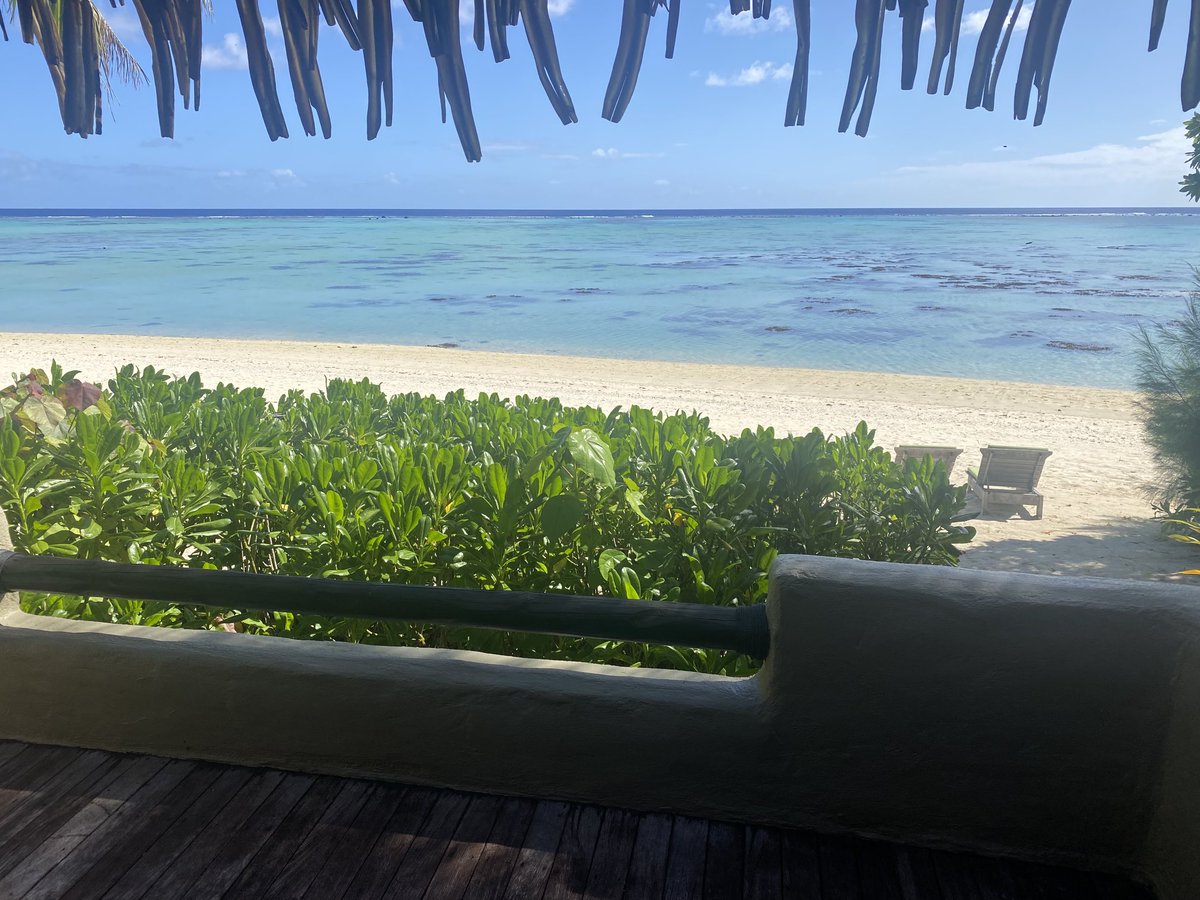 kiwicropper's tweet photo. Taking our summer holiday in winter , standard operating procedure for cropping farmers .First time to Aitutaki , Cook Islands https://t.co/l1RFnkzAh6