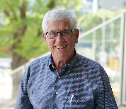 Queens Birthday Honours awarded to 𝐏𝐫𝐨𝐟𝐞𝐬𝐬𝐨𝐫 𝐉𝐞𝐫𝐞𝐦𝐲 𝐎𝐚𝐭𝐬 𝐀𝐌

Congratulations to our much loved and respected club member 𝐏𝐫𝐨𝐟𝐞𝐬𝐬𝐨𝐫 𝐉𝐞𝐫𝐞𝐦𝐲 𝐎𝐚𝐭𝐬: For significant service to women's health as a clinician and academic.
#QueensBirthdayHonours