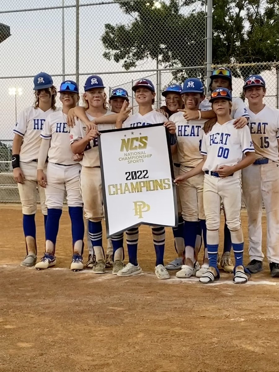 wit_sports's tweet photo. And one more makes it a 3peat for the 14u Heat! Way to compete through some tough ☀️hot weather this weekend! 💪🏼⚾️ #HeatBaseball #WITBaseball #HeatSoftball #Champions https://t.co/bJFm34z2bJ