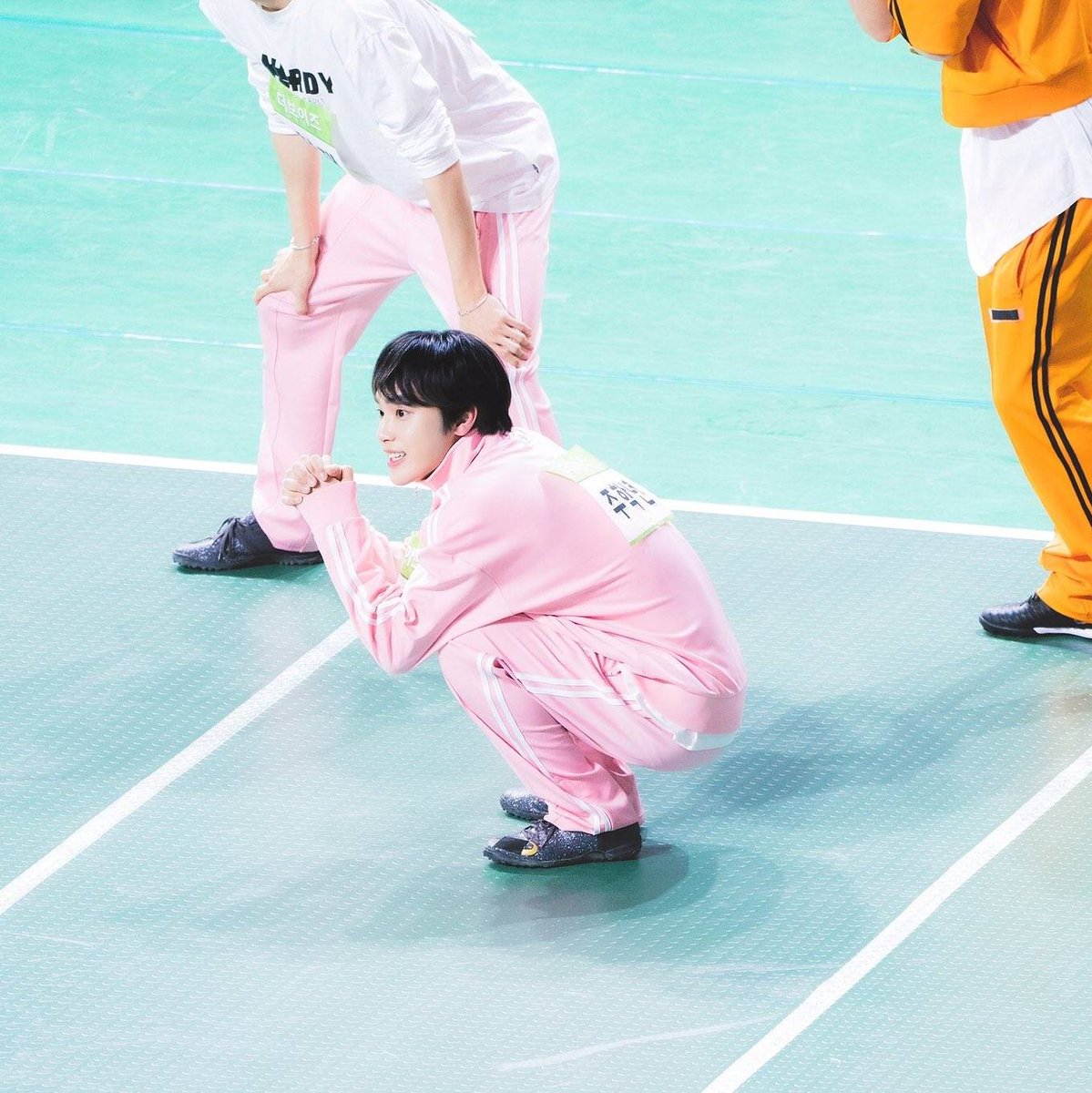 tiny_hak's tweet photo. meow https://t.co/dj6S6uNTeV