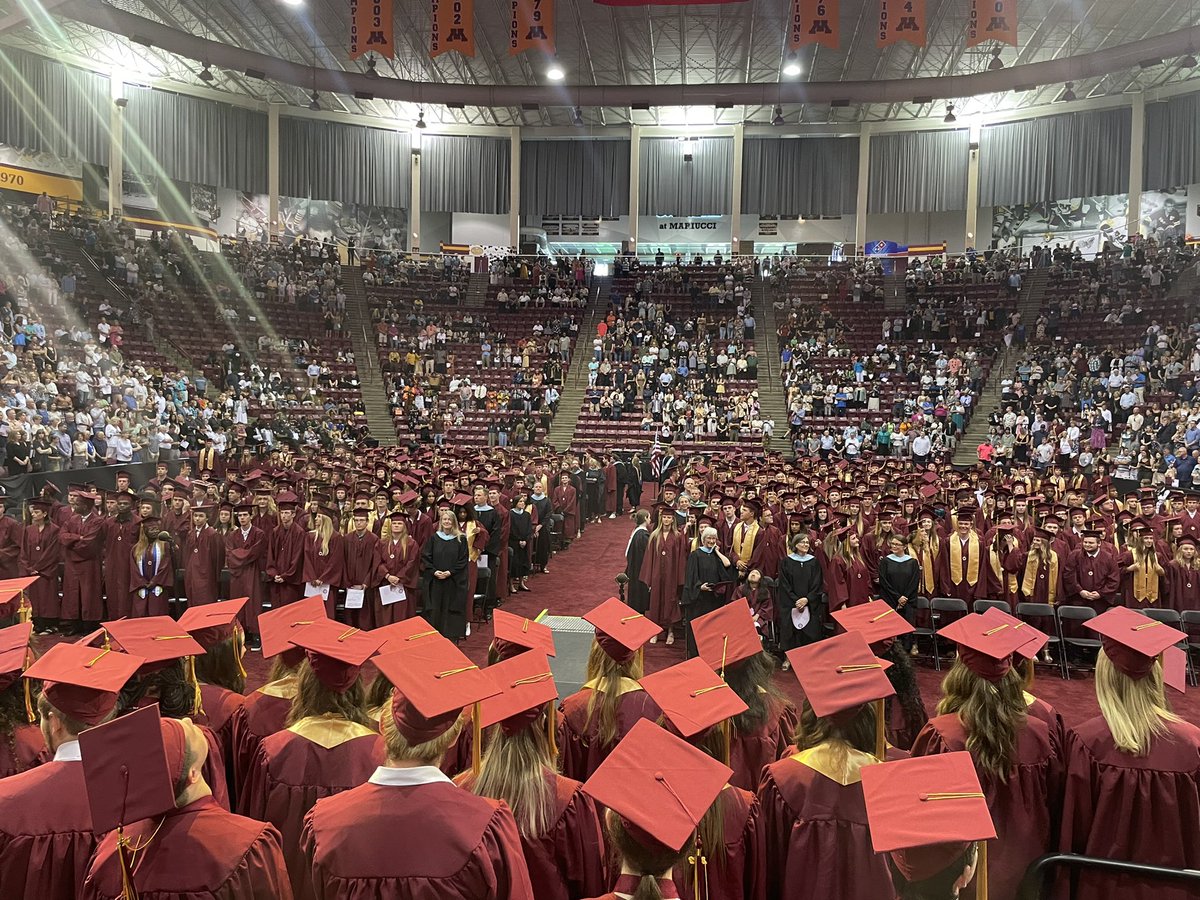 Principal Becker tweet media
