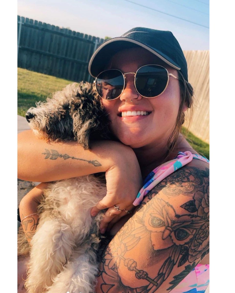 whit_meeks's tweet photo. Twitter I’m back.. and with the cutest dog 😇 https://t.co/sdosrnolIq