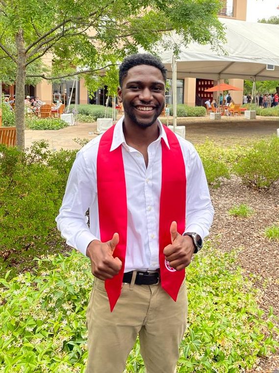 1⃣/7⃣ Jodi a mwen gradye Stanford Business School <a href="/StanfordGSB/">Stanford Graduate School of Business</a> - m vle w konnen ke w kapab akonpli rèv ou tou. Kite m rakonte w yon fasèt istwa m