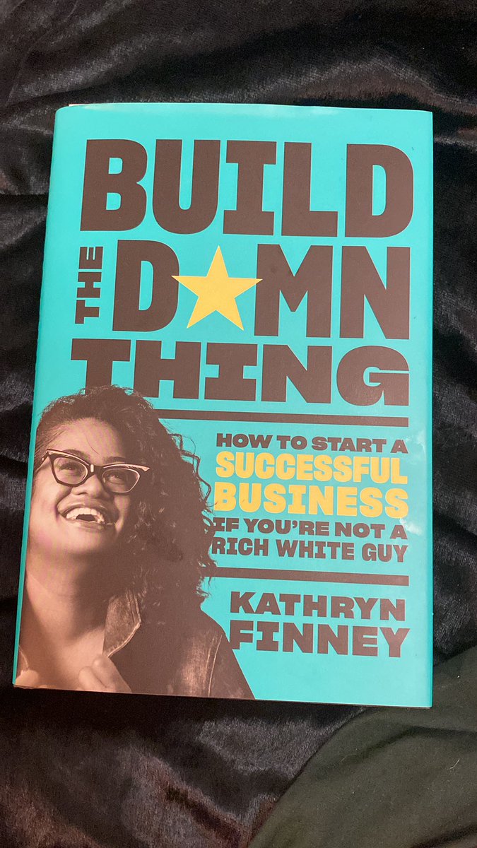 TessaFlippin's tweet photo. I’m only at the prologue and I already feel seen! And the footnotes are lit y’all 😂😂 @KathrynFinney is brilliant for this! #BuildtheDamnThing https://t.co/ViRO2wT0ss
