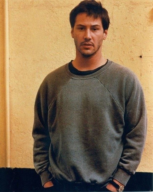 He is just the cutest man alive, don’t you agree??? ❤️🥵😍 #keanureeves