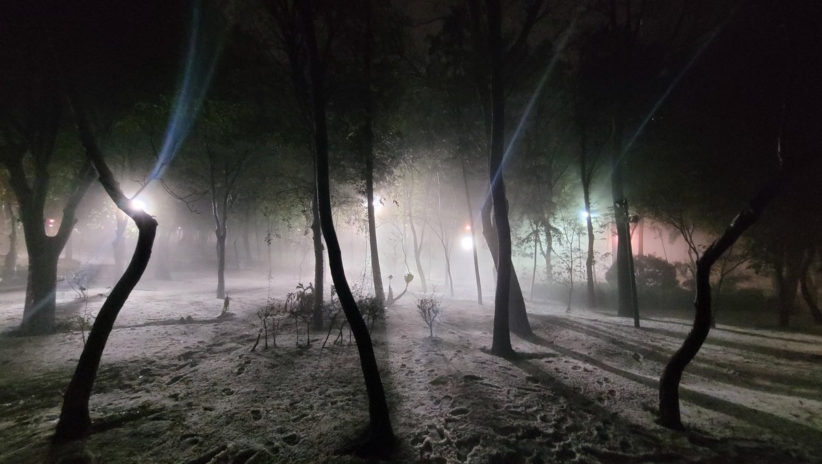 Mario_Mendoza_M's tweet photo. ¿No les encanta este clima? Yo soy del #Coldteam a morir 😍

Espero no haya afectados ni heridos 🙏🏽 https://t.co/2Vx61jAp7z