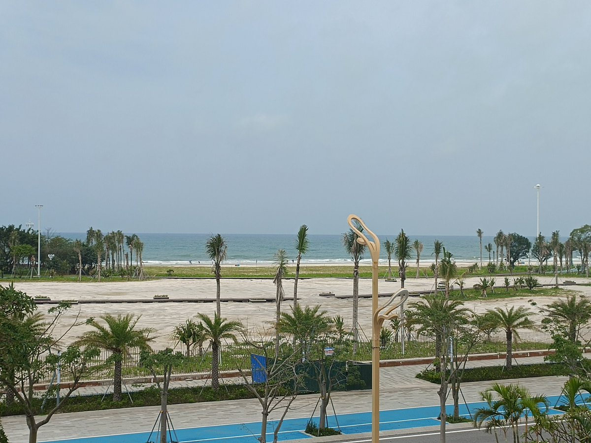 swS90b's tweet photo. 到达北海 #广西北海 #约粉 #舔菊 https://t.co/t2pm85xEoa