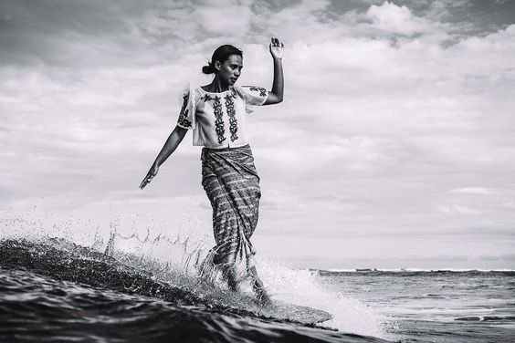 naimoder's tweet photo. Photos of filipino women surfing by archie geotina https://t.co/jeiGxcRoKu