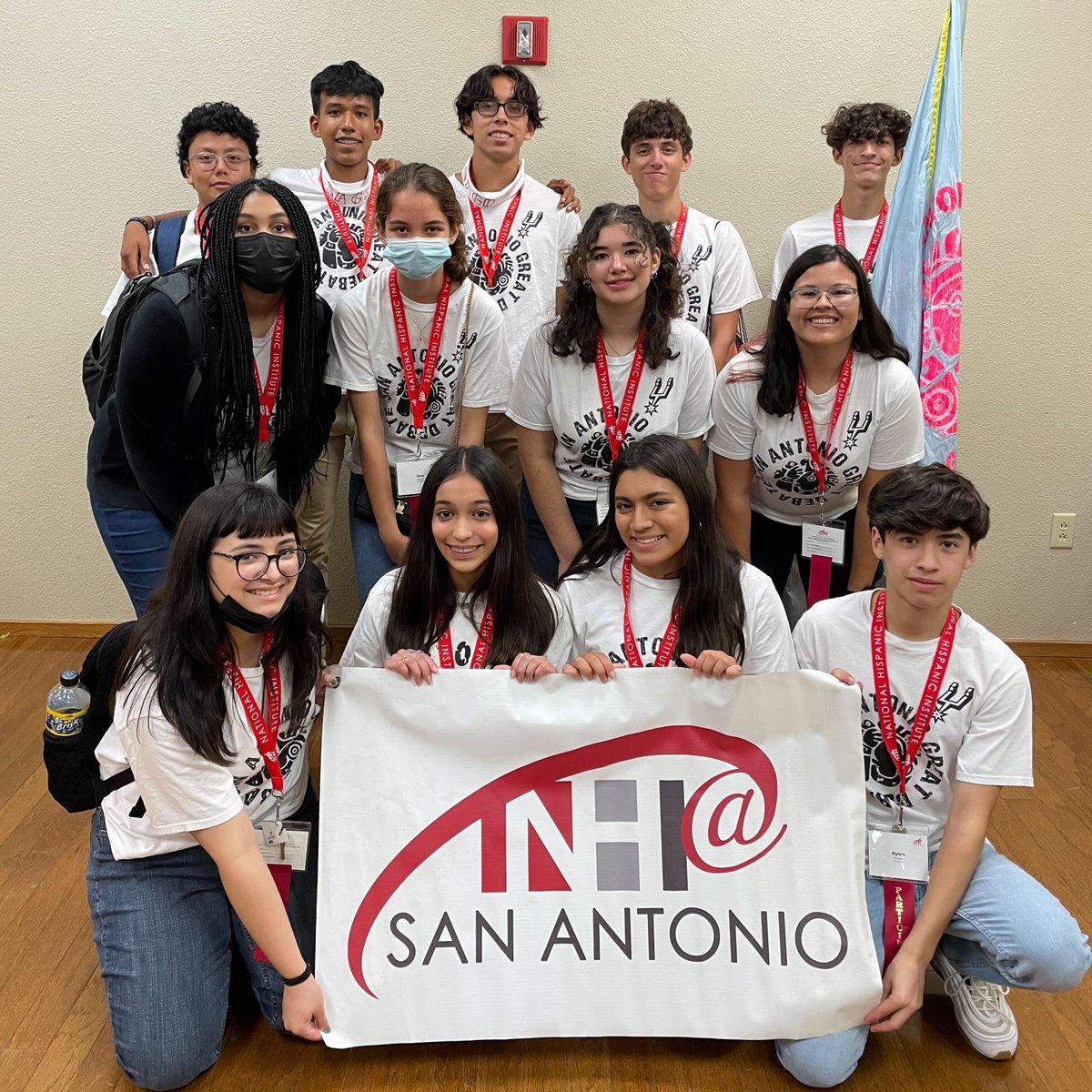NHIatSA's tweet photo. Let's hear is for the #SanAntonio #SAGD Great Debate Team members who advanced in #CX #Oratory #MockTrial & #Extemp, and those who will be participating in the very important #AetheniumChallenge tomorrow! We are proud of ALL of you!! Way to represent the 2-1-0! #TXGD2022 #NHIaSA https://t.co/CqSGI8puDS