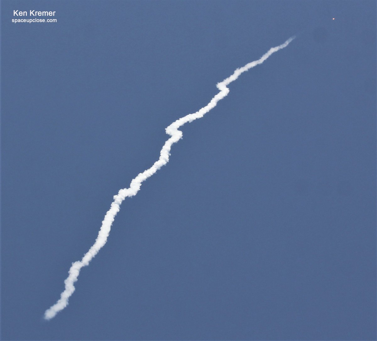 ken_kremer's tweet photo. 1: Astra Launch Sequence: @Astra rocket 3.3 launched #NASA #Tropics1 hurricane research mission 143PM pad 46 as seen from @jettypark beach + pier. 1st stage went well. BUT- Ultimately failed due to premature shutdown 2nd stage ca min after liftoff & 1 min b4 cubesat pair deploy https://t.co/d92DrVrcmR