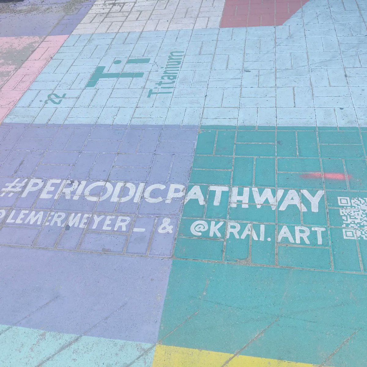Found some periodic table sidewalk art in Calgary #CCCE2022 #periodicpathway
