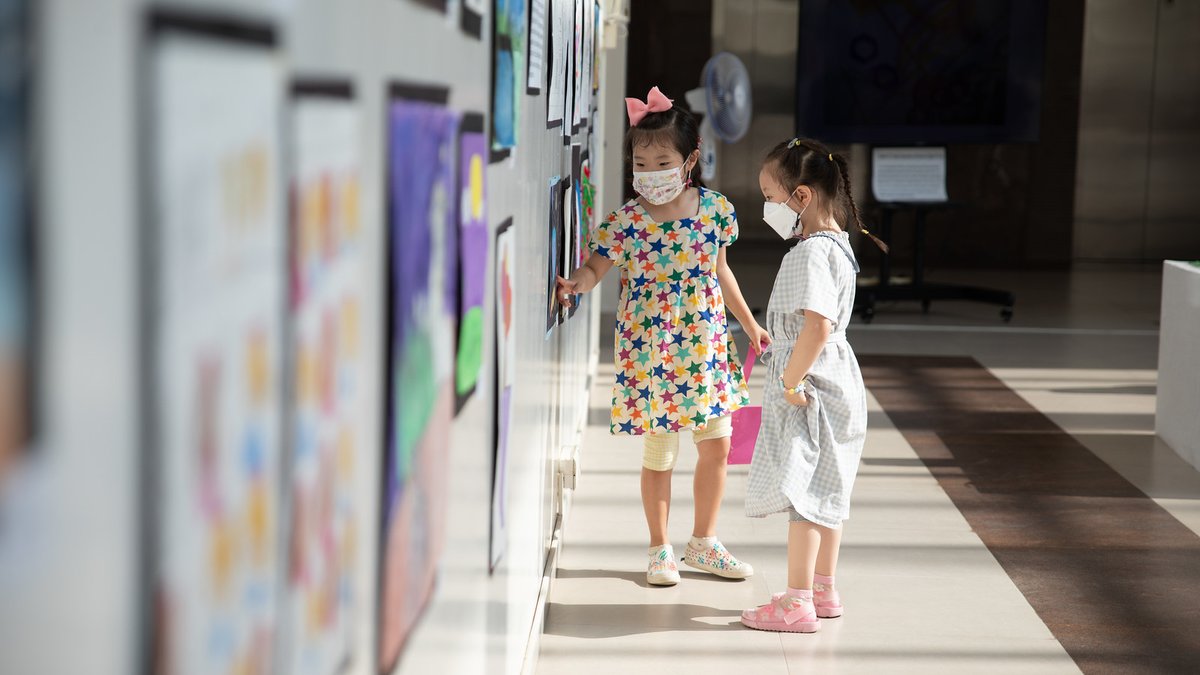 AISChennai's tweet photo. Highlights from last semester's #AISCElementary Art Exhibition
#RaptorArt #AISCExcellence #AISCVisualArt https://t.co/5hmoOqahdX