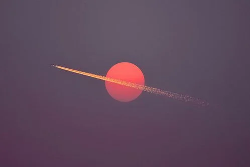 nymphaeria's tweet photo. to the moon. https://t.co/80GQC50pCF