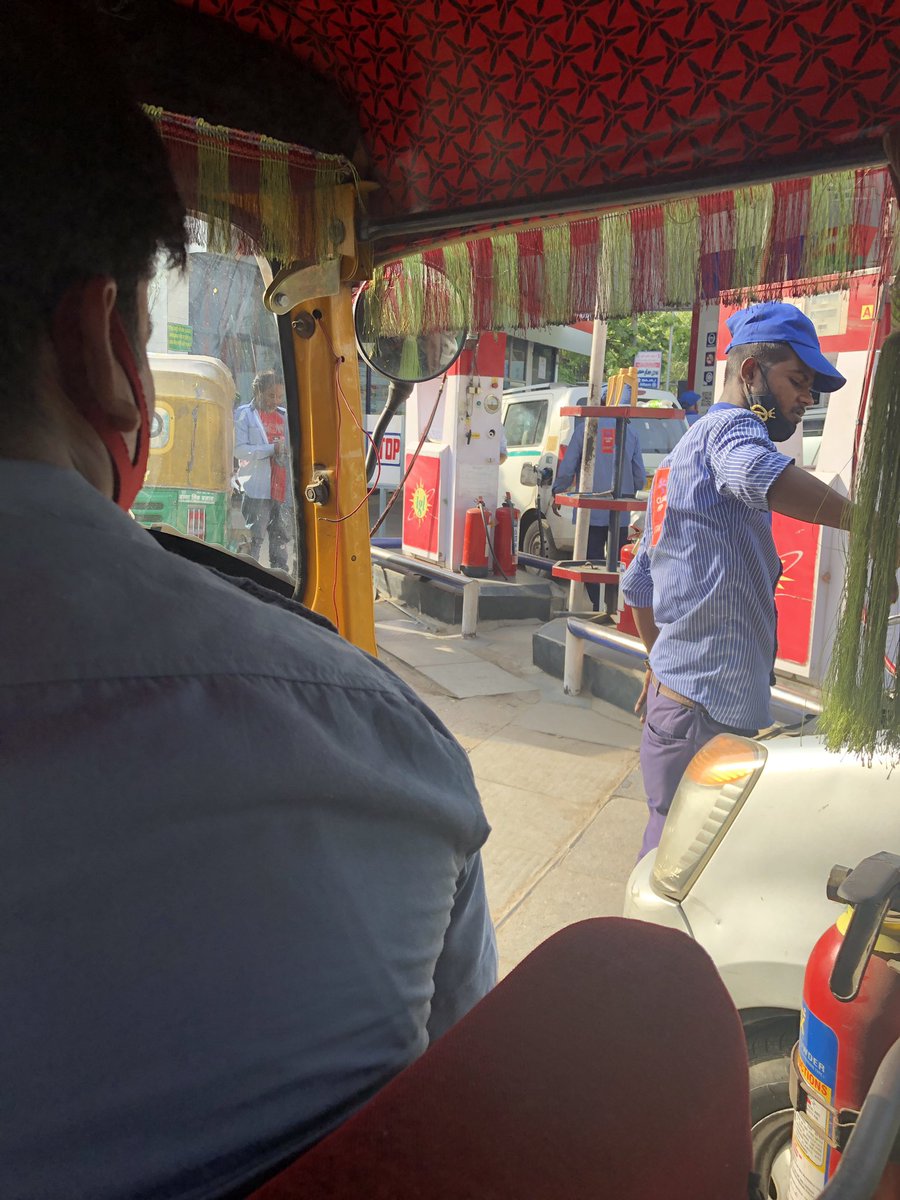 Edo__Kun_'s tweet photo. Here in Delhi once again +40c 🥵 https://t.co/x0c9OucAi3