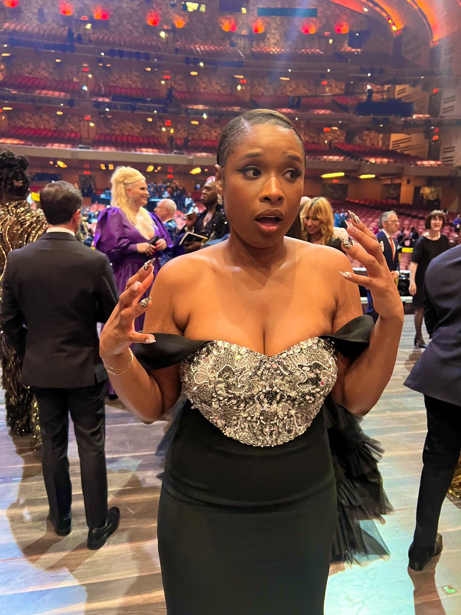 CAN YOU BELIEVE WE GOT <a href="/IAMJHUD/">Jennifer Hudson</a> HER EGOT !?!