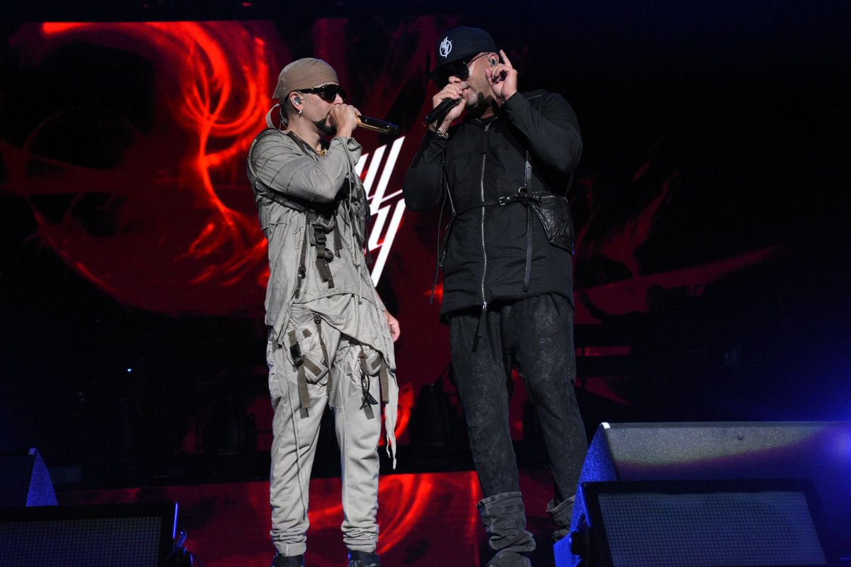 fenix_latam's tweet photo. De los mejores shows que pasaron por 🇦🇷 

@wisin y @yandeloficial GRACIAS ‼️

Son unos 👽👽

Nos vemos el martes !!

Los ❤️🫶 https://t.co/Hz4BR9YMqe