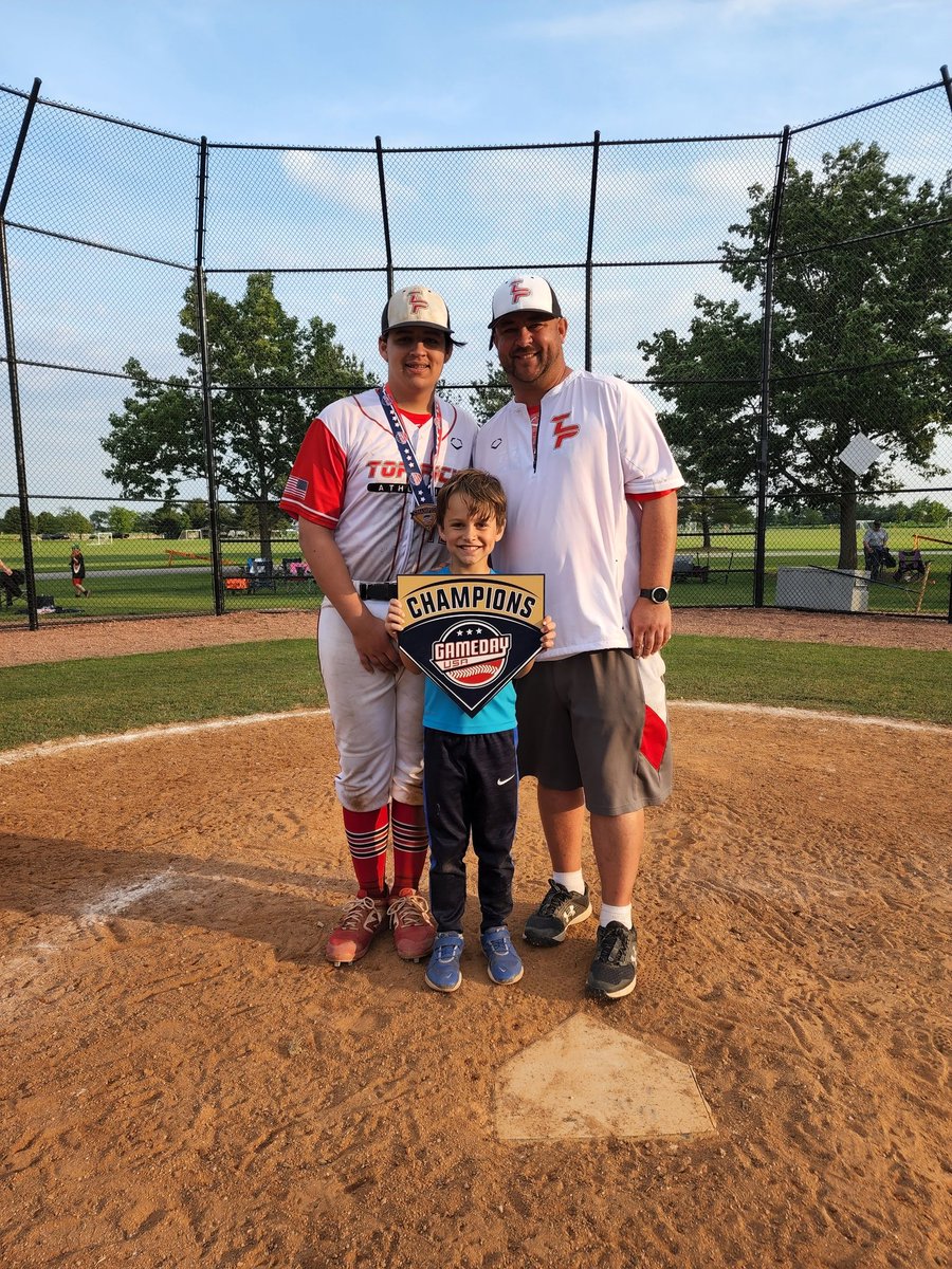FolleyJared's tweet photo. This is why I coach...and it isn't because of the trophy...love my boys! https://t.co/fAr0SYaHYx