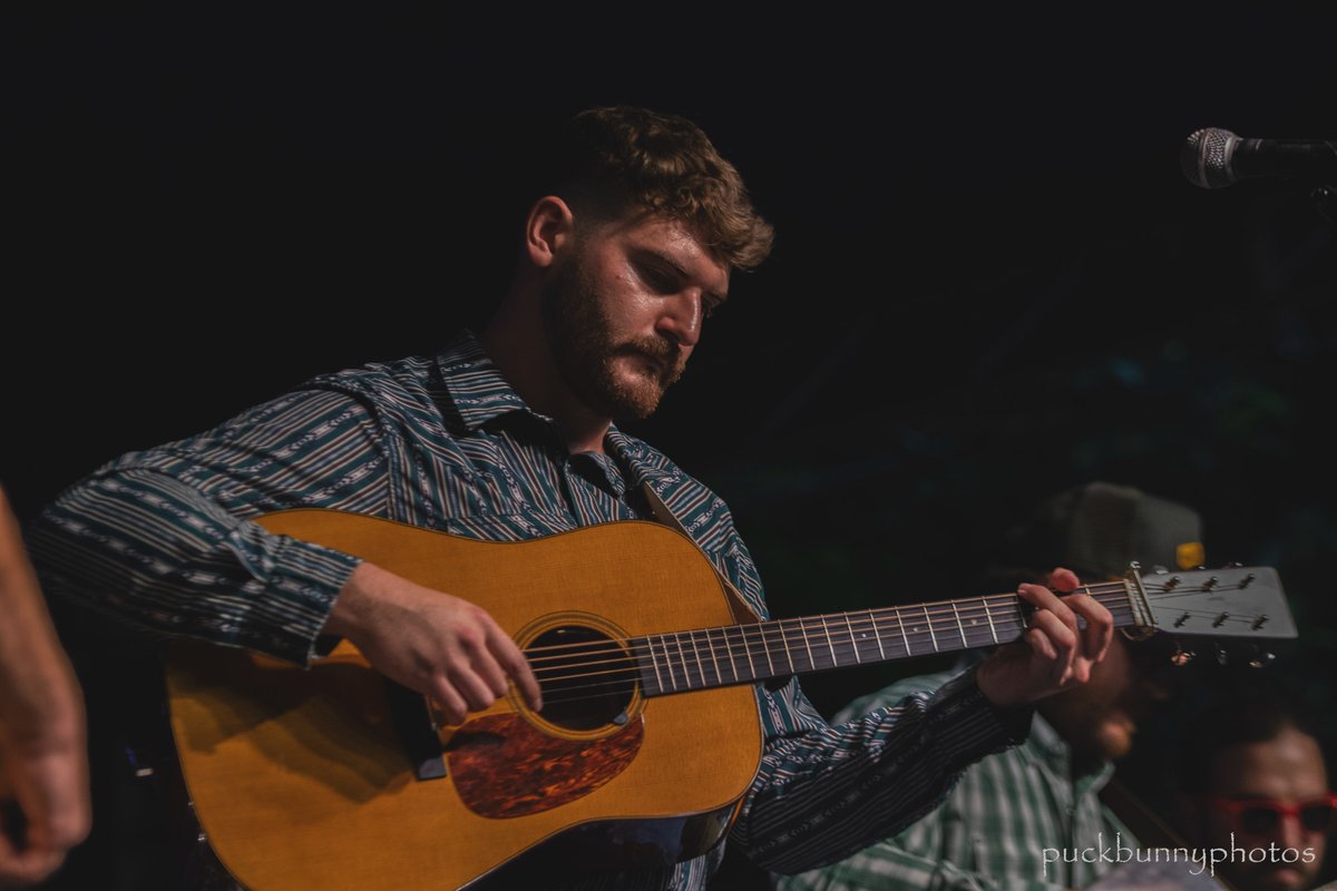 Commonwealth Country tweet media