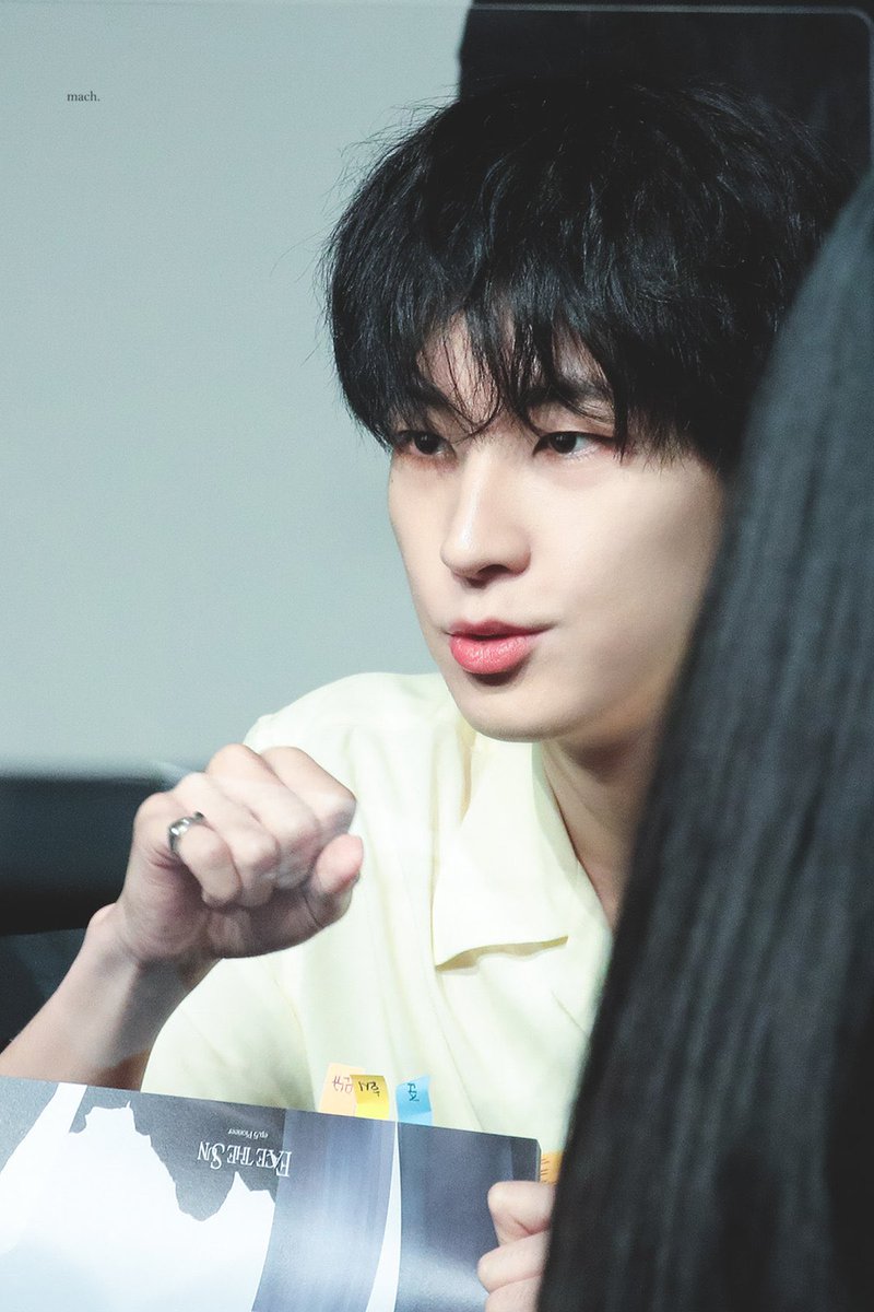 월요일을 때릴까요