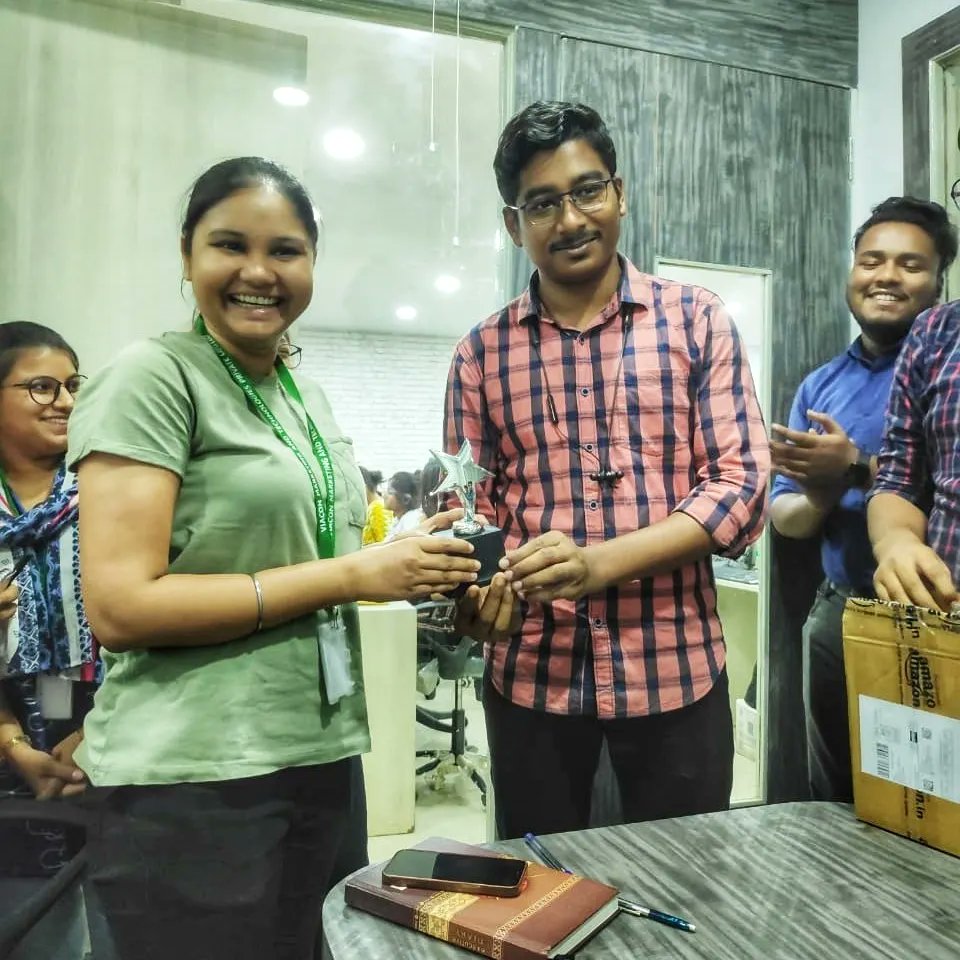 AvijitSah8's tweet photo. Appreciating your team is the best thing a leader can do.
.
.
.
#team #teambuilding #seo #success #avijitsah #viacon #leadership #leadershipdevelopment #seoteam #bestteam https://t.co/bkKtefXFlA