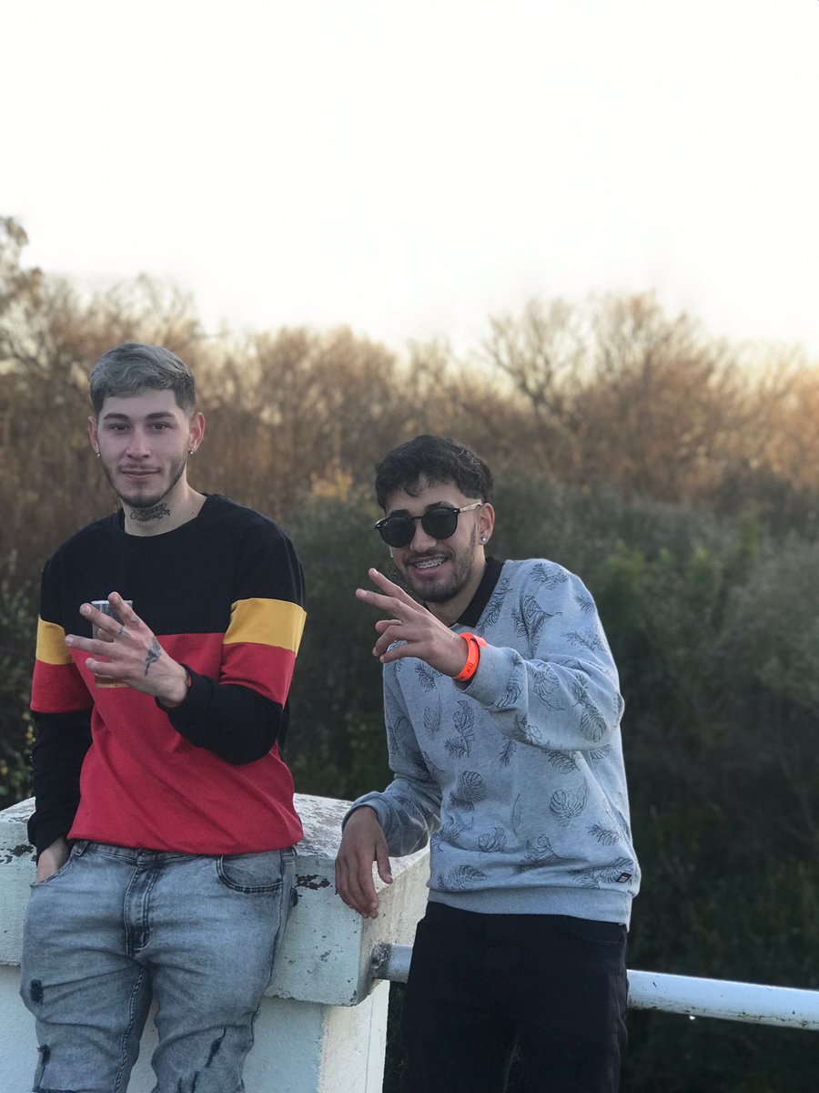 Con mi hermano ❤🤙