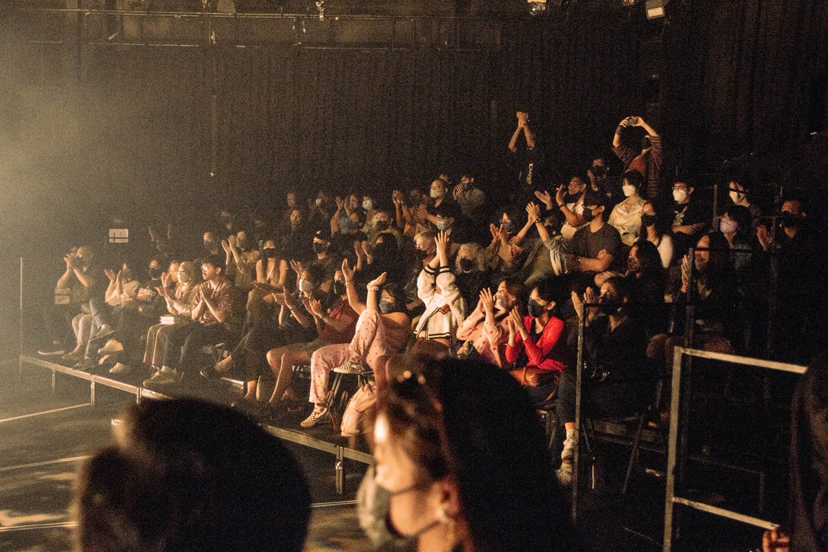 Thank you to all those who supported EARTHSHINE.

We don't have enough gratitude to pass around.

For those who missed the show, we'll be premiering the music and the full show online in the not too distant future.

See you at the next moon. Make time for us.

📸: @Transhallow