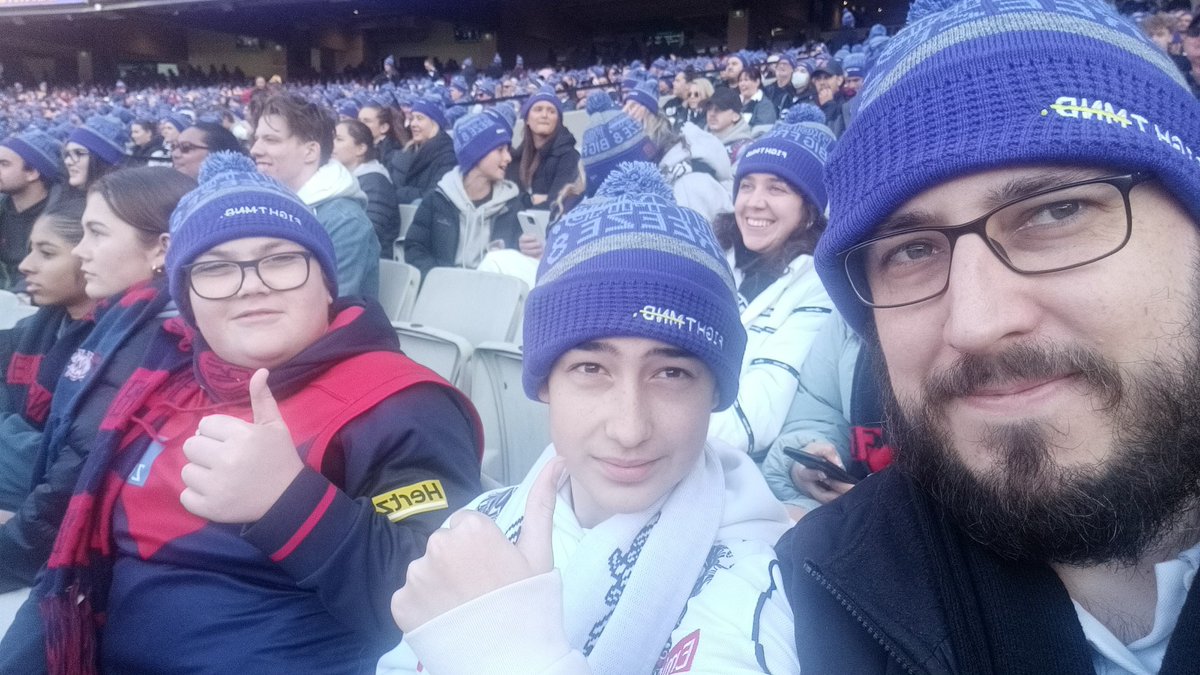 CSchal's tweet photo. #piesfightMND https://t.co/QQ4PVICIpT