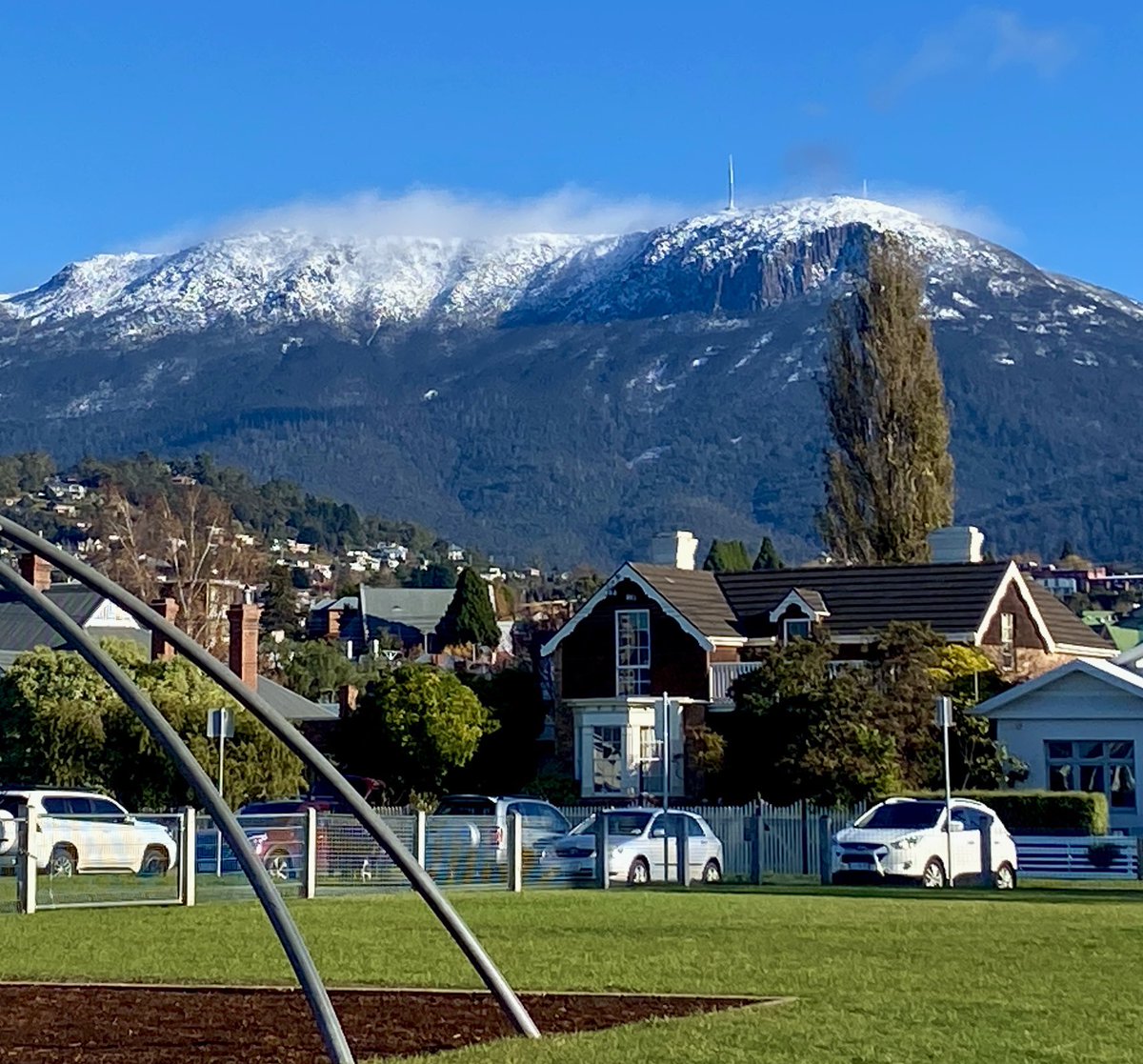 Beautiful day for a public holiday in #Hobart ☀️❄️☀️