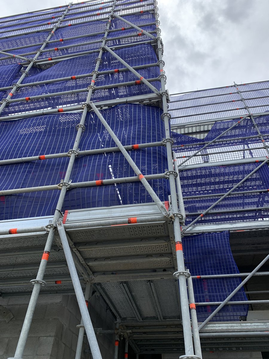 LayherScaffold's tweet photo. River City Access secured the contract to provide perimeter scaffolding and loading bays for this new-build commercial project.  At first glance, the task may appear to be straightforward.  However, when taking account of the ever-changing angles in...
https://t.co/7gJvDlaD3K https://t.co/pjmjsD6cdp