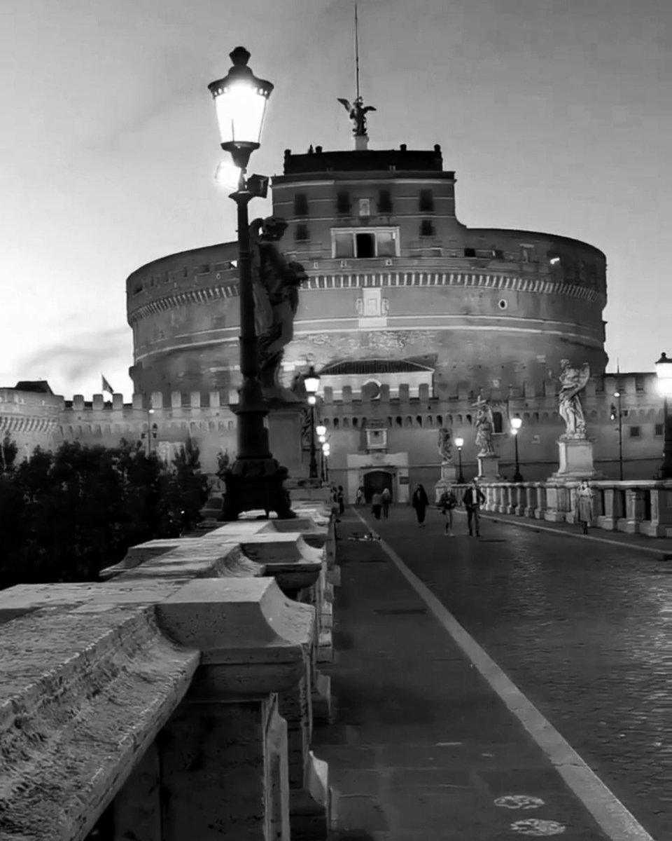 BlogRomano's tweet image. Castel San Angelo #goodmorning #roma #travelphotography #urbanphotography