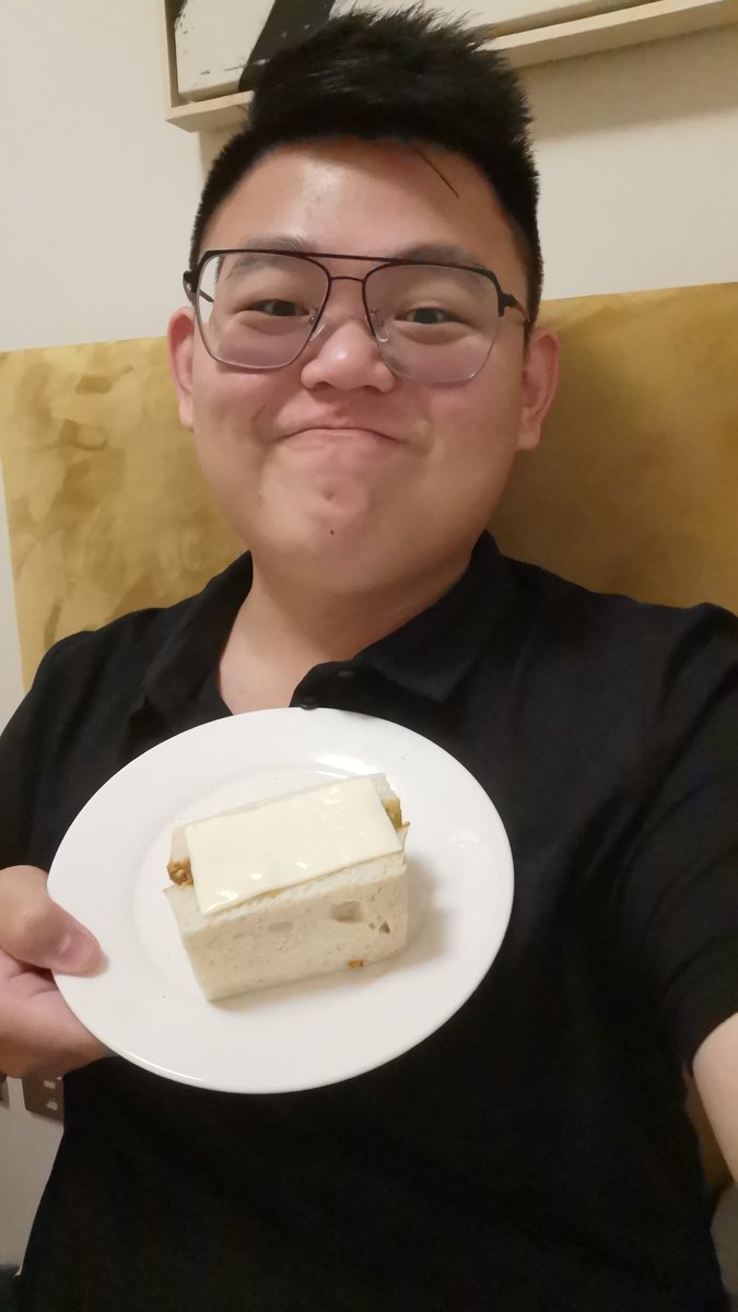 Me with food. 😆😆