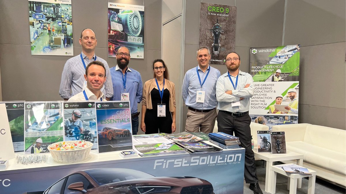_FirstSolution_'s tweet image. La scorsa settimana si è tenuta la fiera MECSPE, grazie a tutti coloro che hanno partecipato e che sono venuti al nostro stand a conoscere il nostro team e a scoprire le nostre soluzioni innovative! 🔝🚀
#FirstSolution #PTC #CAD #PLM #IoT #AR