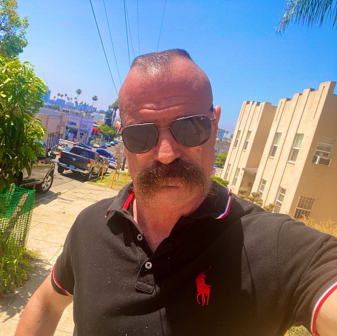 Summertime &lsquo;Shoes are the best! 💈💈#horseshoeflattop #flattop https://t.co/Pw5MkRV62G<a href="/tag/horseshoeflattop"class="tags">#horseshoeflattop</a><a href="/tag/flattop"class="tags"><span>#flattop</span></a>