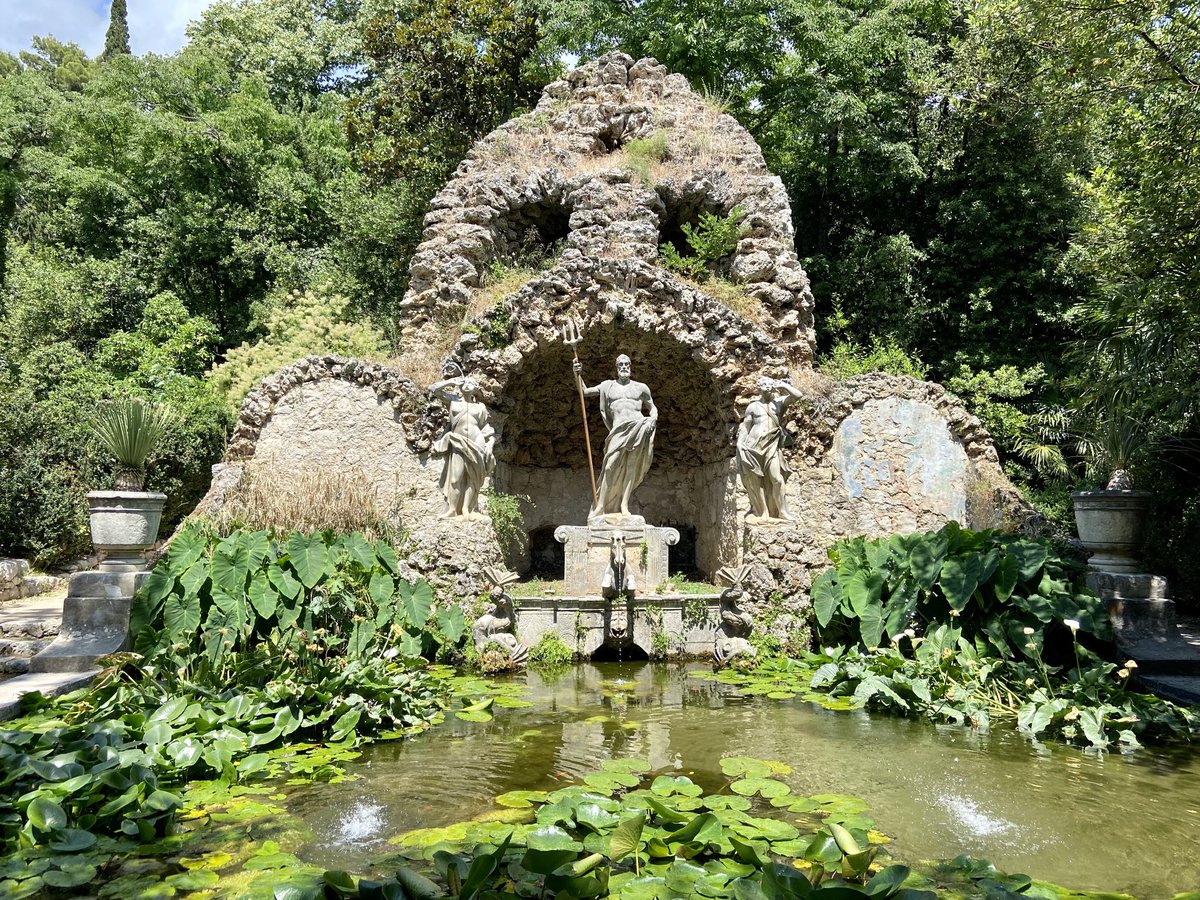 EstherChristina's tweet photo. Arboretum Trsteno und Ston mit der zweitgrößten, erhaltenen Wehrmauer der Welt.
#Urlaub #Kroatien https://t.co/hrTedhDjyq